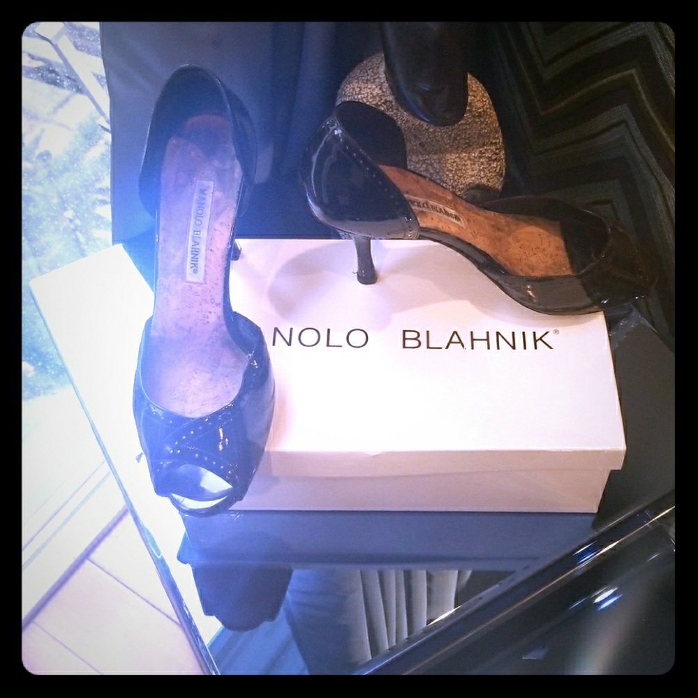 Black Patent Leather Interior Cork Peep Toe Pumps